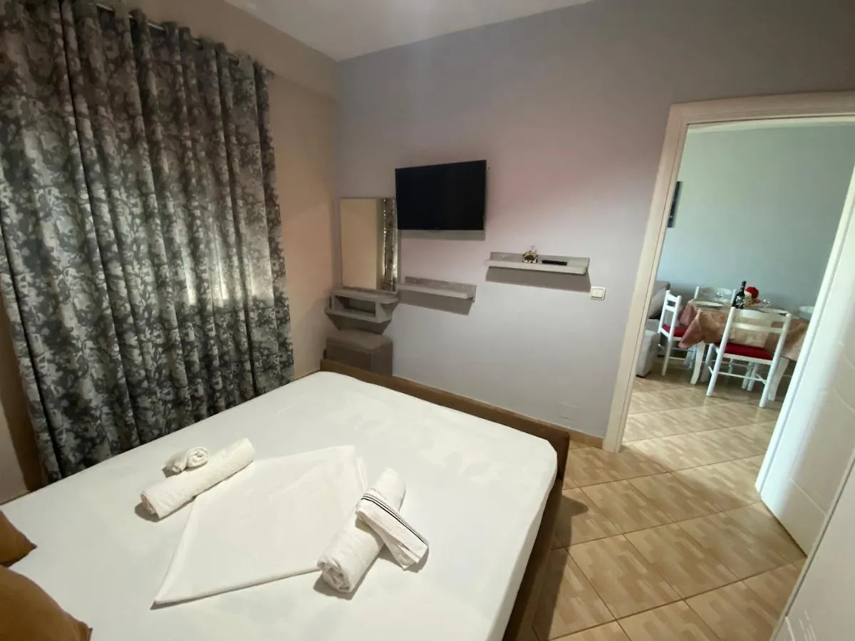 Full Moon Apartments Ksamil 0*,  Albanie
