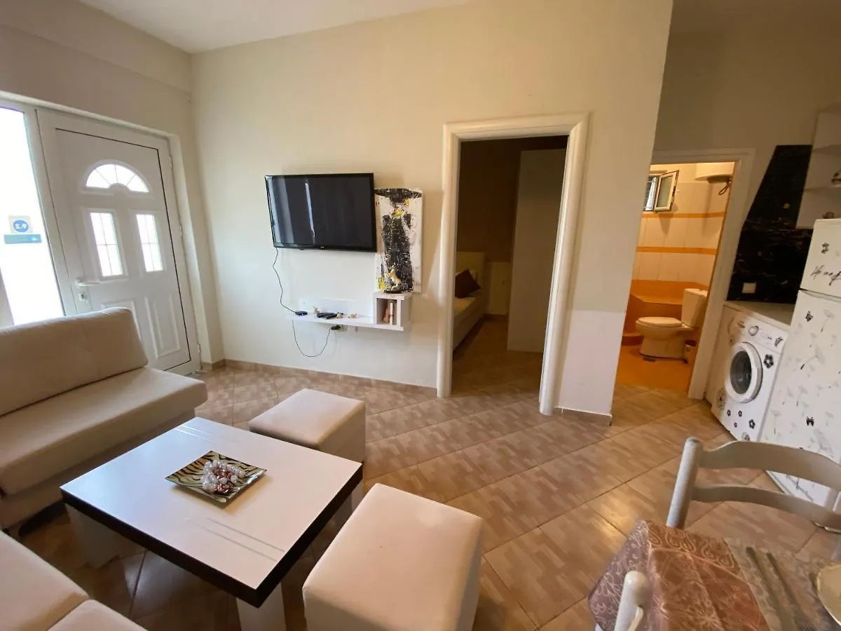 Full Moon Apartments Ksamil