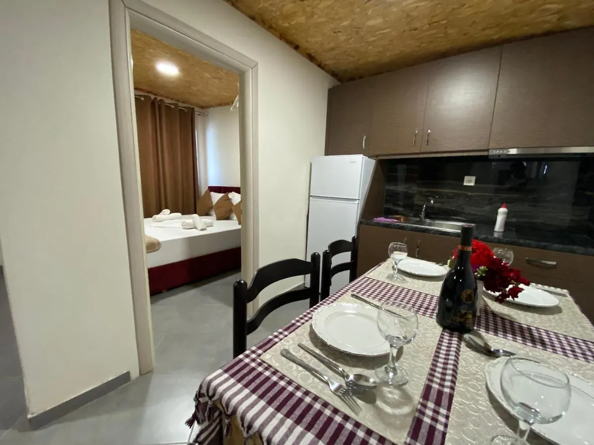 Full Moon Apartments Ksamil