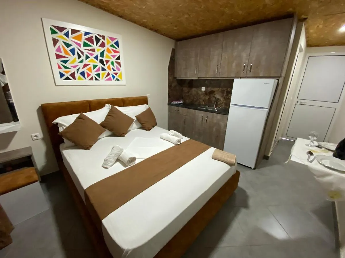 Full Moon Apartments Ksamil