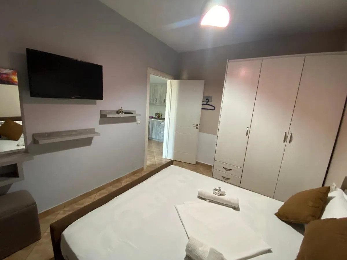 Full Moon Apartments Ksamil 0*,