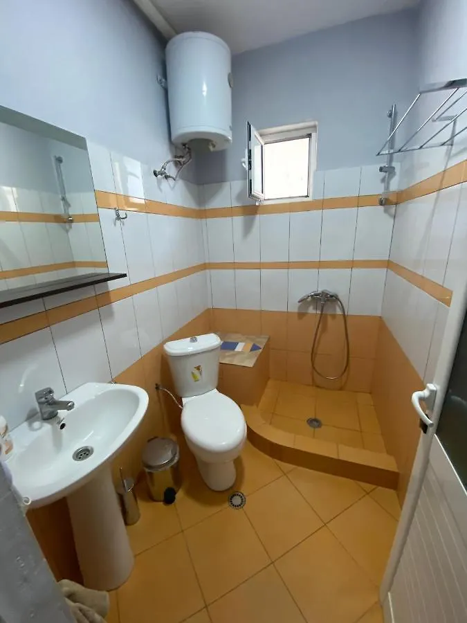 Full Moon Apartments Ksamil