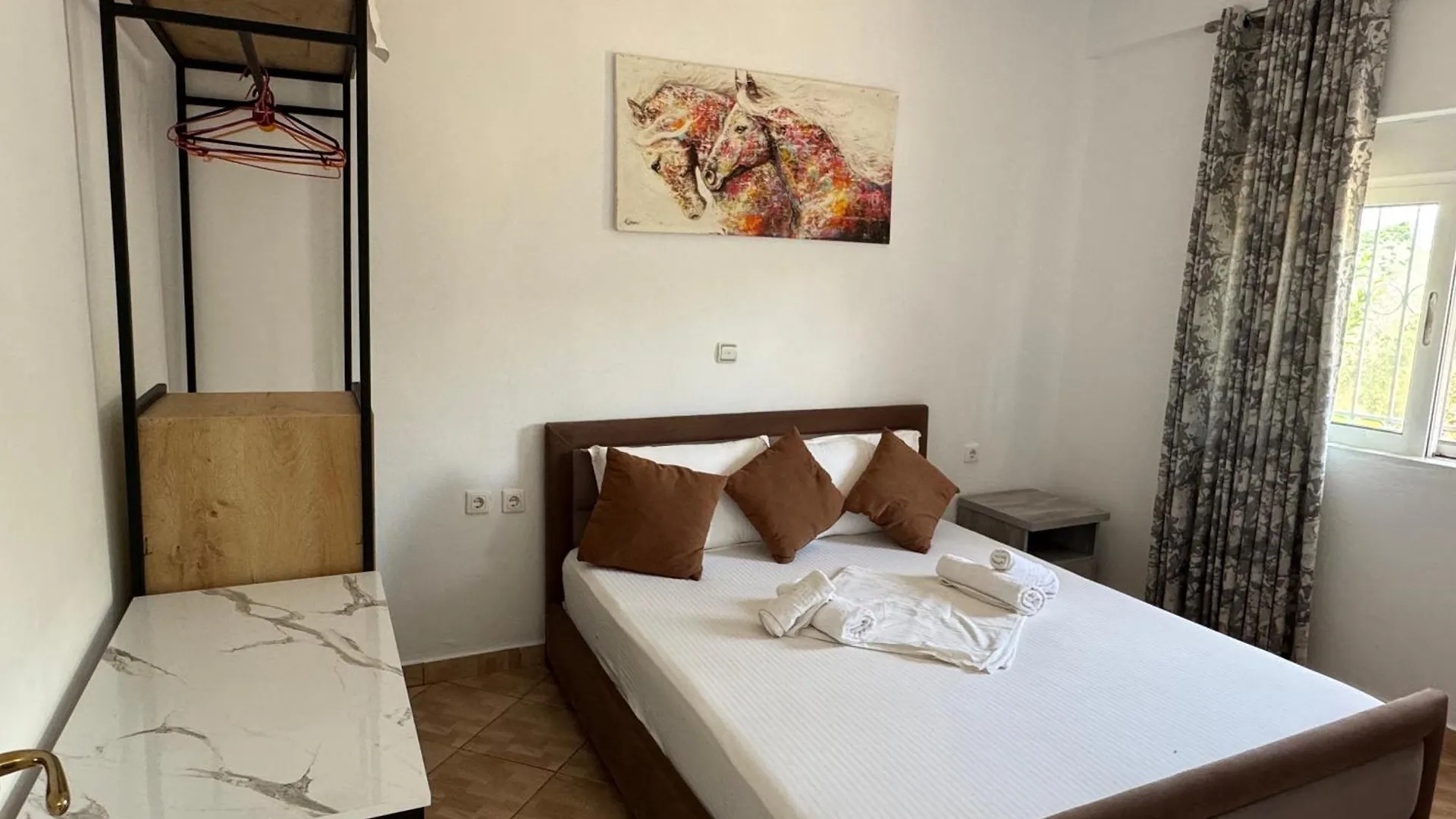 Full Moon Apartments Ksamil