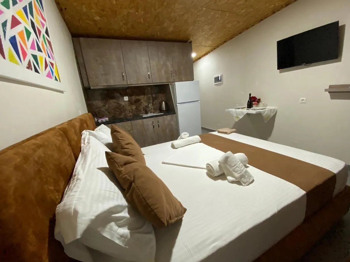 Full Moon Apartments Ksamil