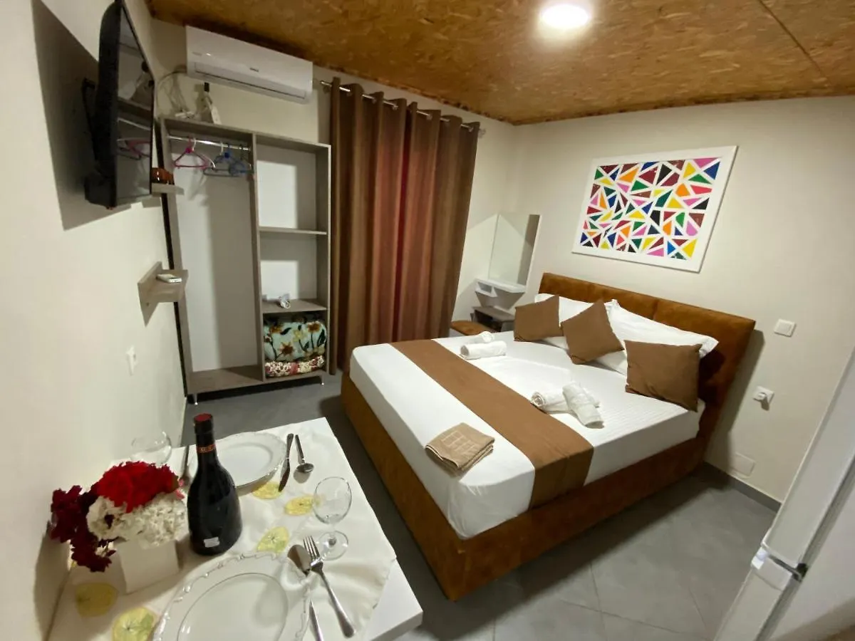 Full Moon Apartments كساميل