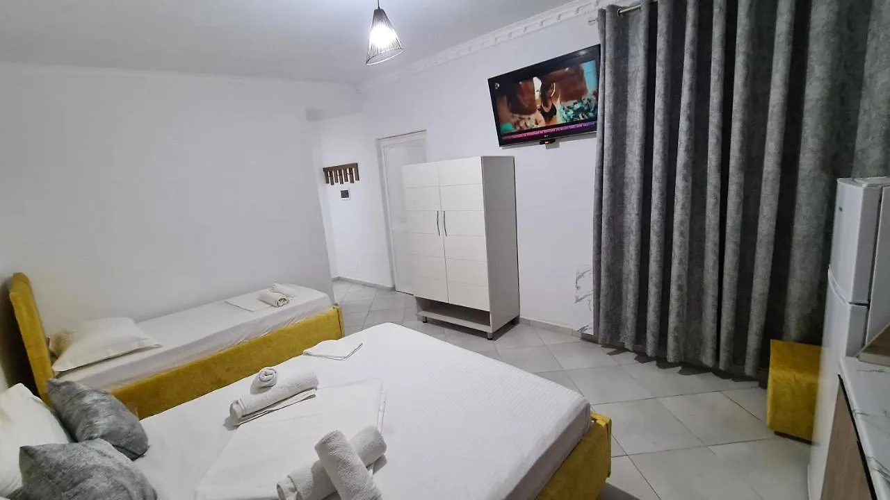 Full Moon Apartments كساميل