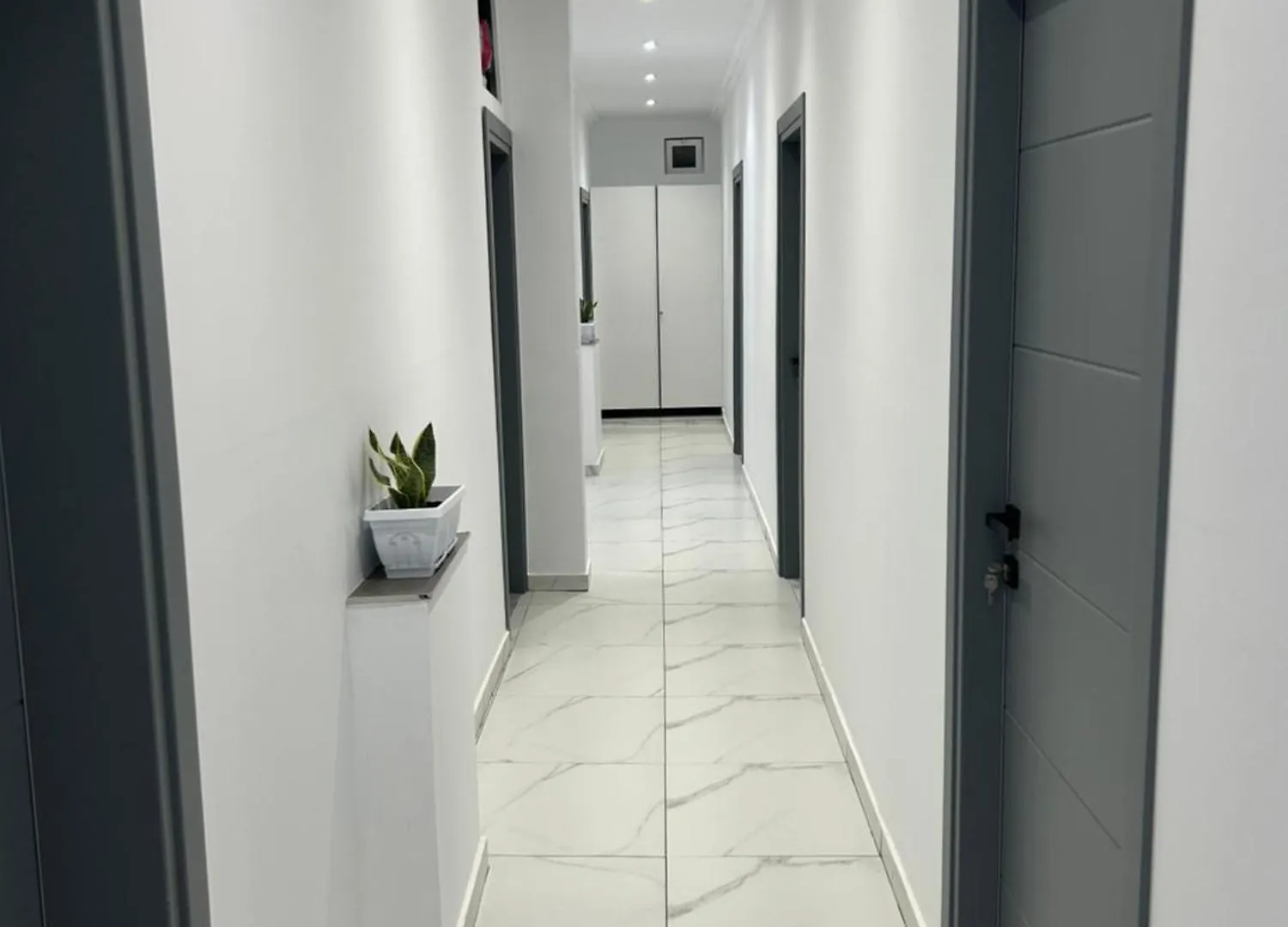 Full Moon Apartments كساميل 0*,  ألبانيا